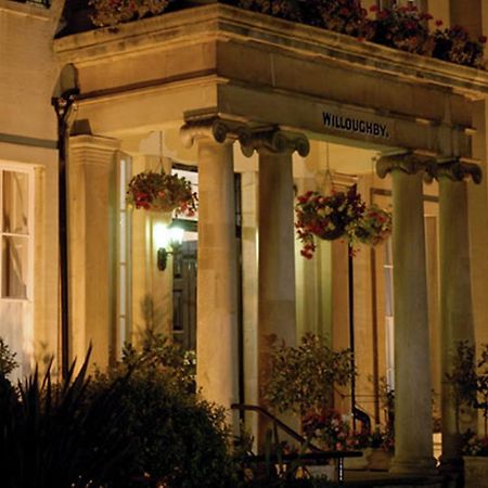 Willoughby House Hotel & Apartments Cheltenham Ngoại thất bức ảnh