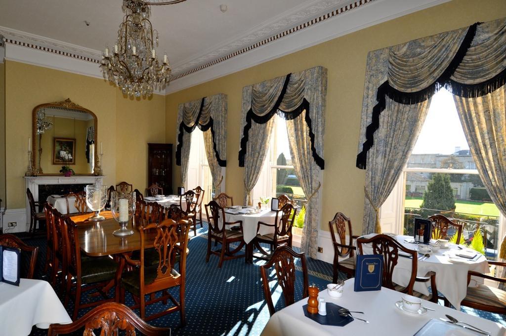 Willoughby House Hotel & Apartments Cheltenham Ngoại thất bức ảnh